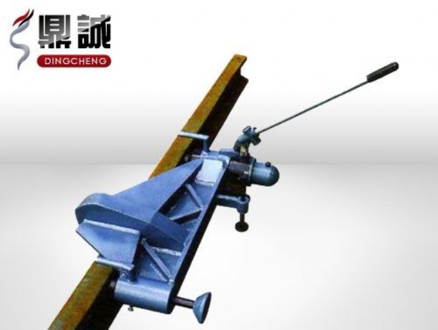 點(diǎn)擊查看詳細(xì)信息<br>標(biāo)題：水平液壓彎軌機(jī) 閱讀次數(shù)：5134